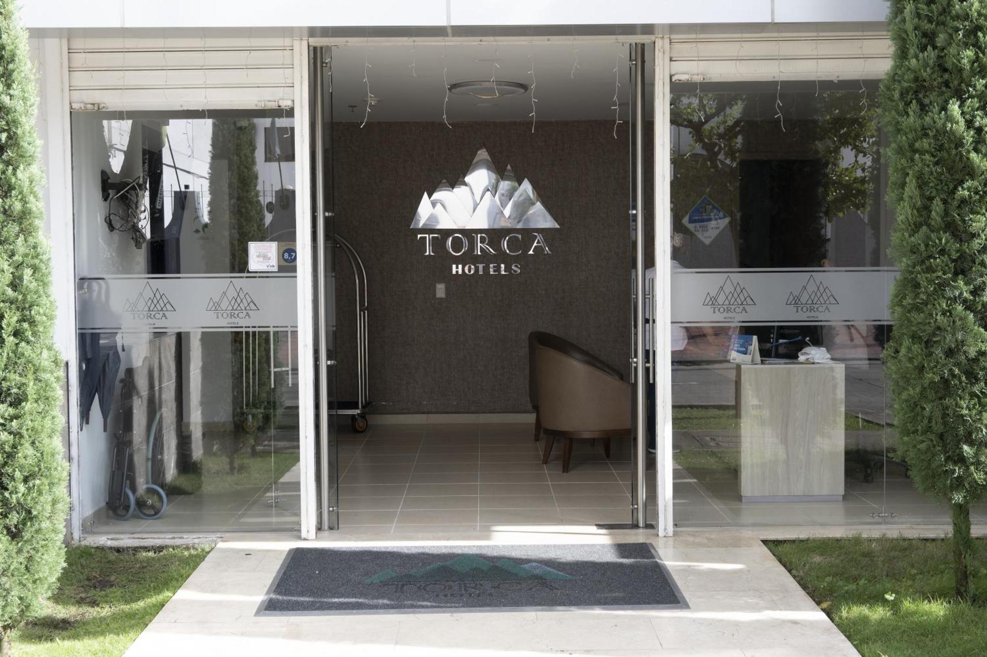 Torca Hotel Кали Екстериор снимка