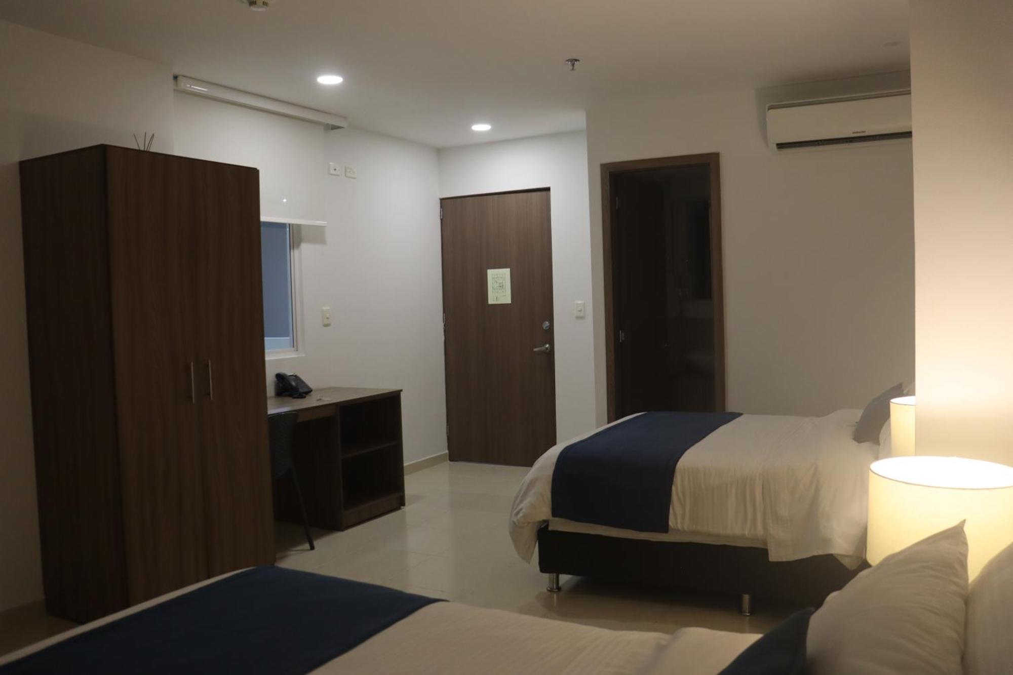 Torca Hotel Кали Екстериор снимка