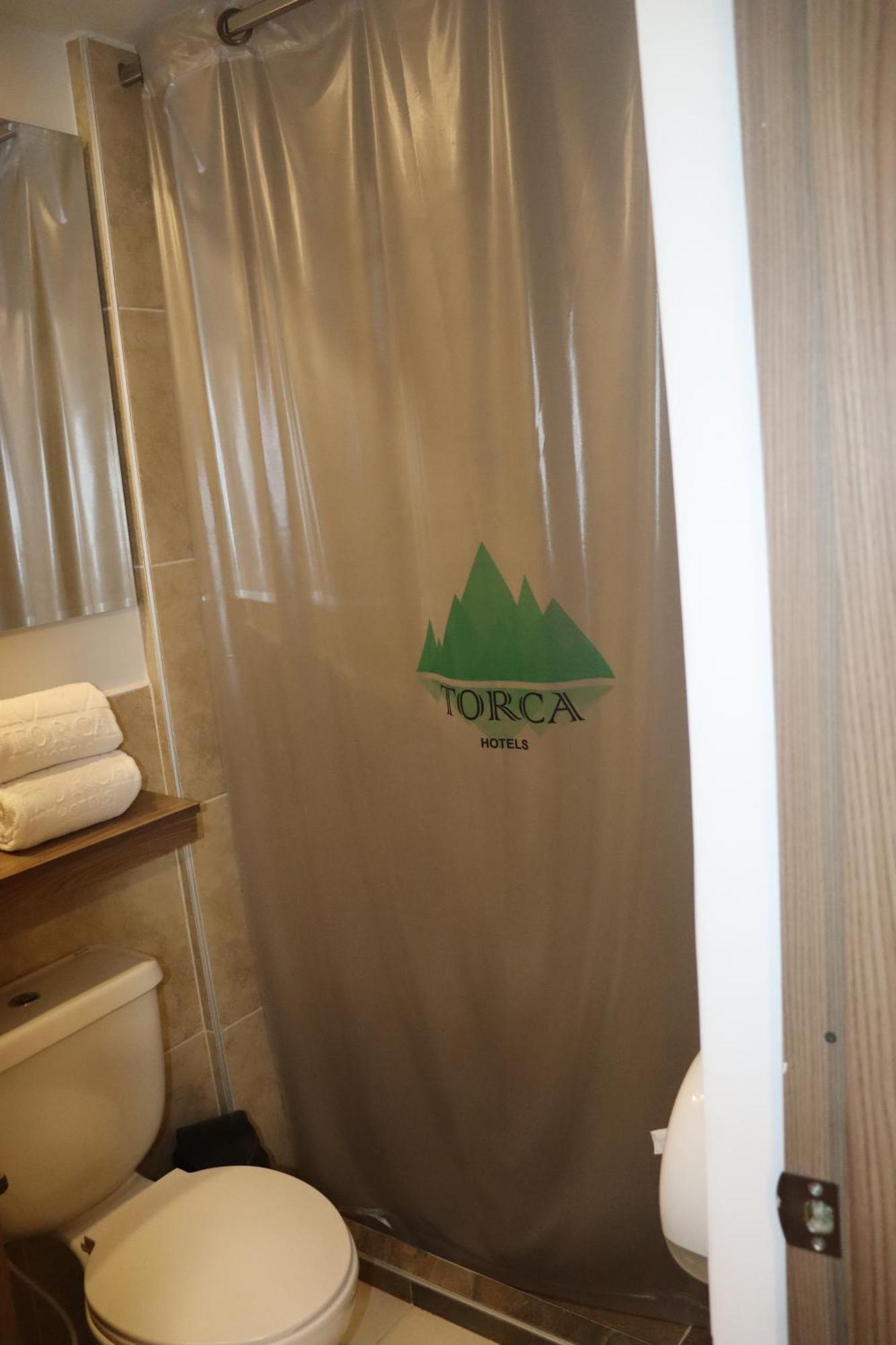 Torca Hotel Кали Екстериор снимка